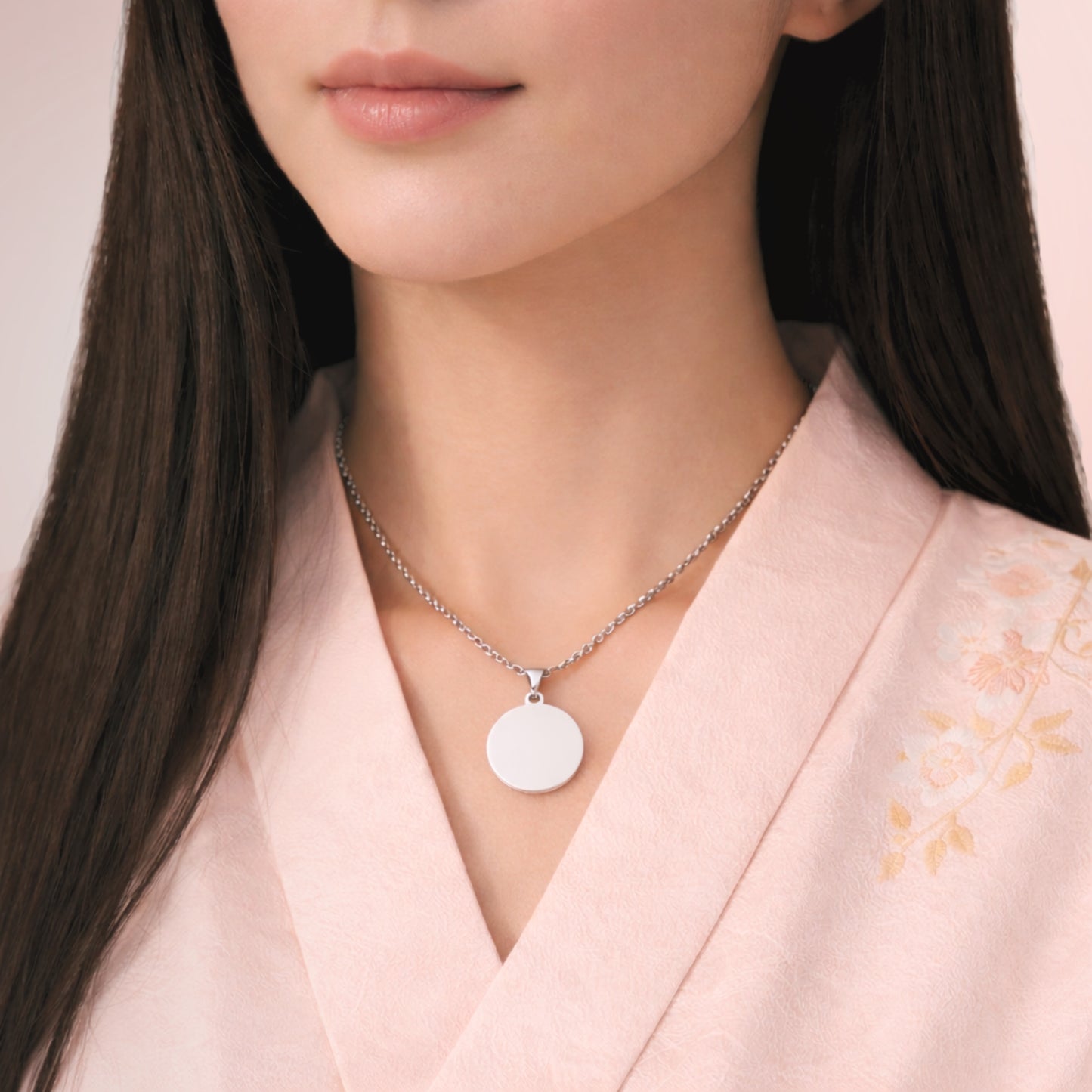Collar Maru plateado