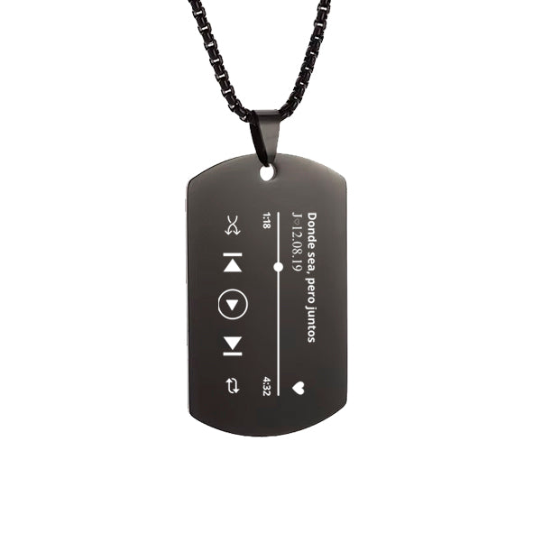 Collar estilo militar negro con reproductor